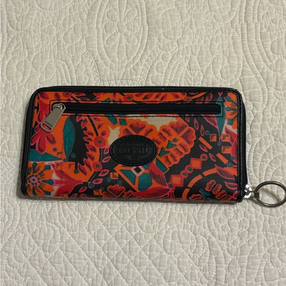 Fossil wallet *NWOT*